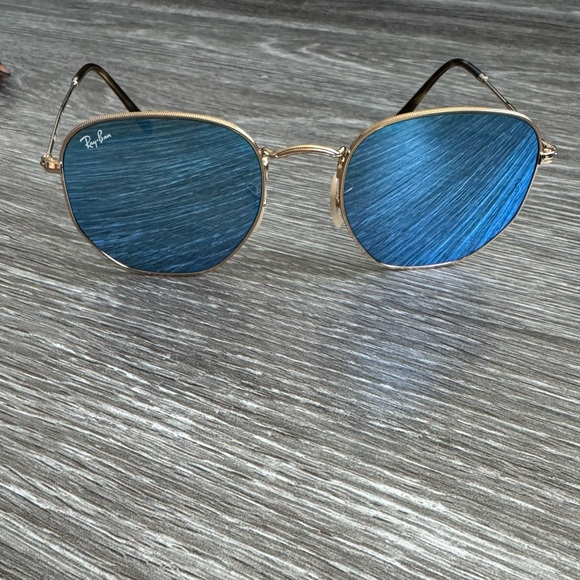 Rayban Blue light flash Sunglasses - Picture 10 of 10